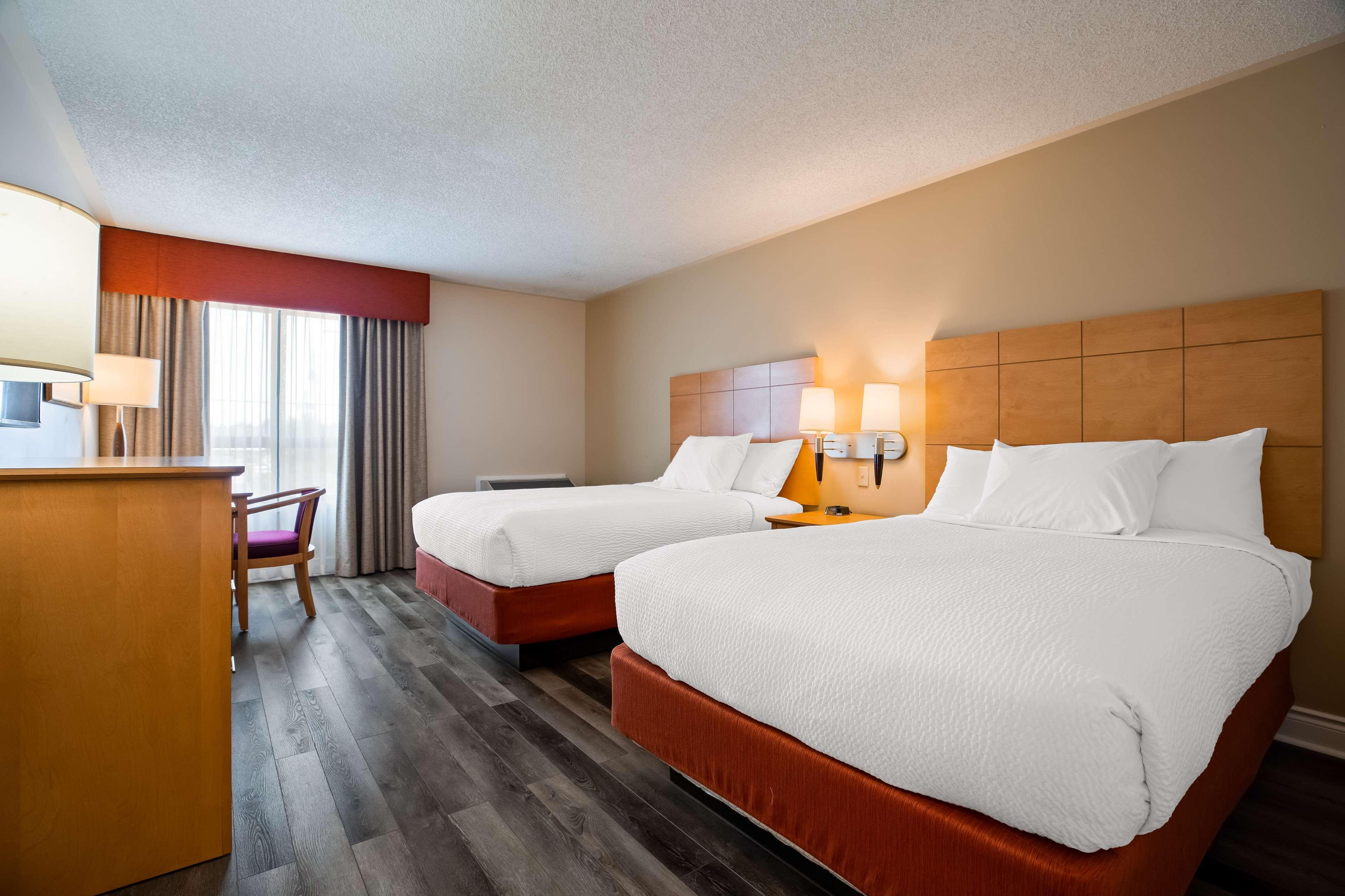 Best Western Smiths Falls Hotel Buitenkant foto