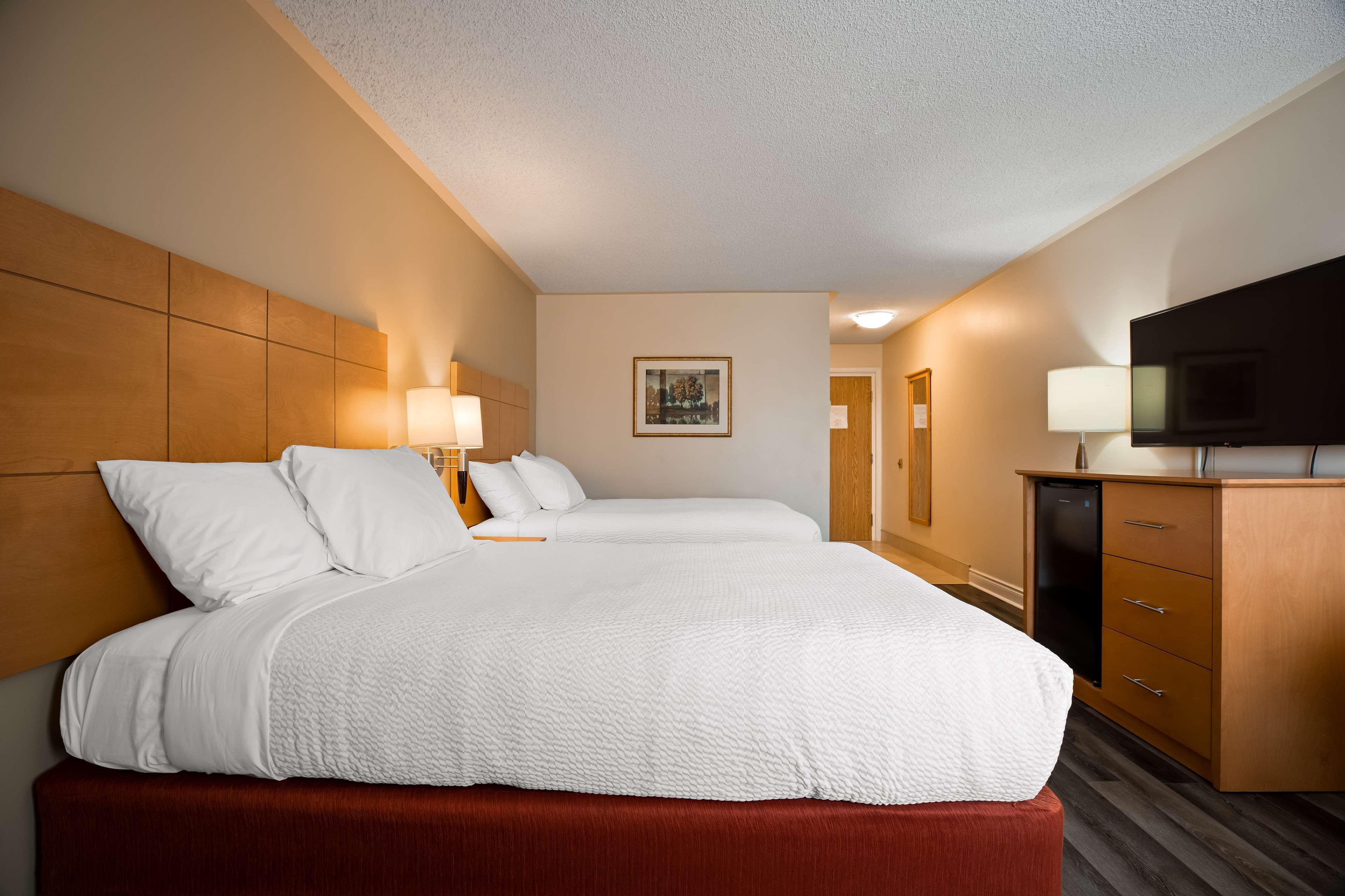 Best Western Smiths Falls Hotel Buitenkant foto