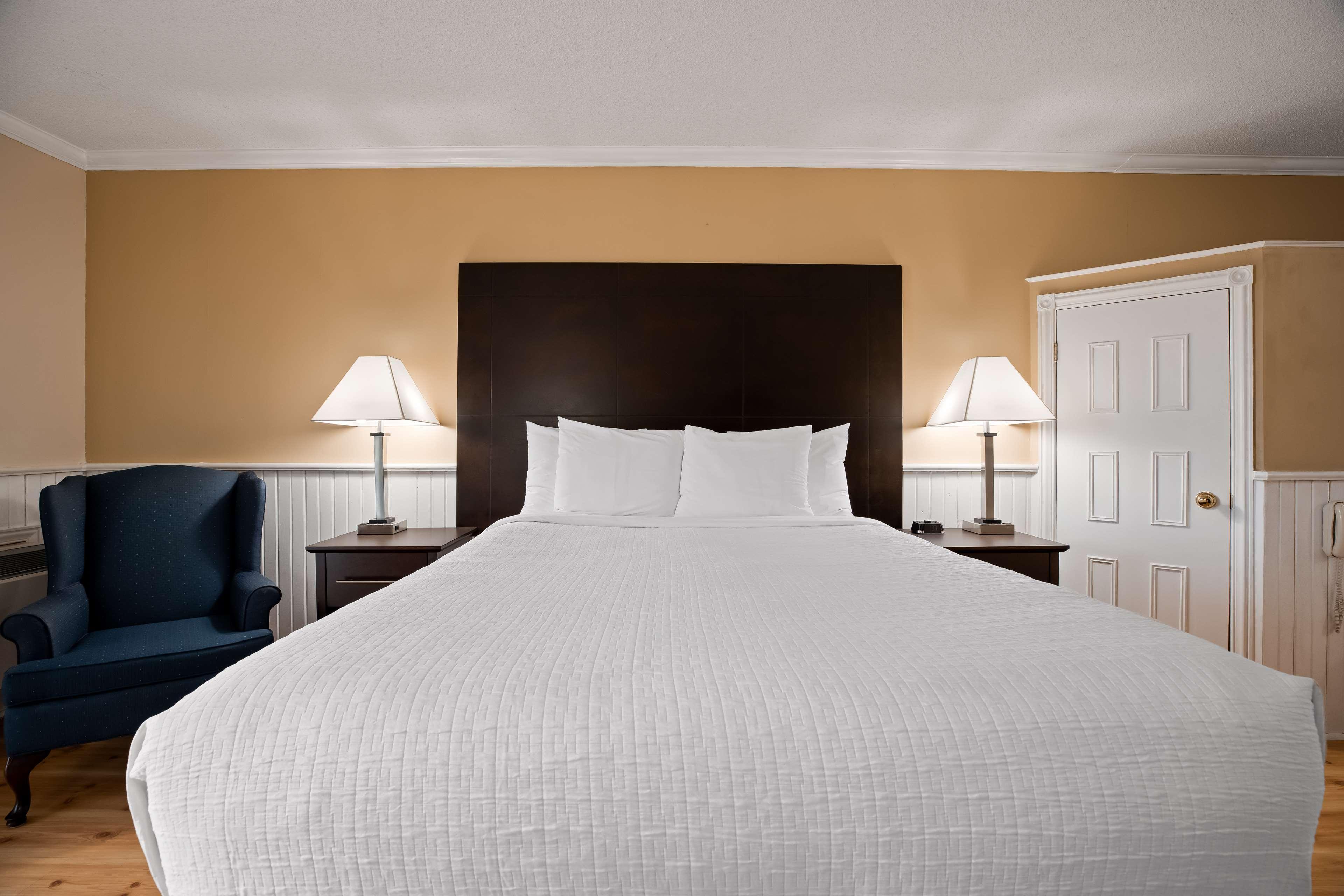 Best Western Smiths Falls Hotel Buitenkant foto