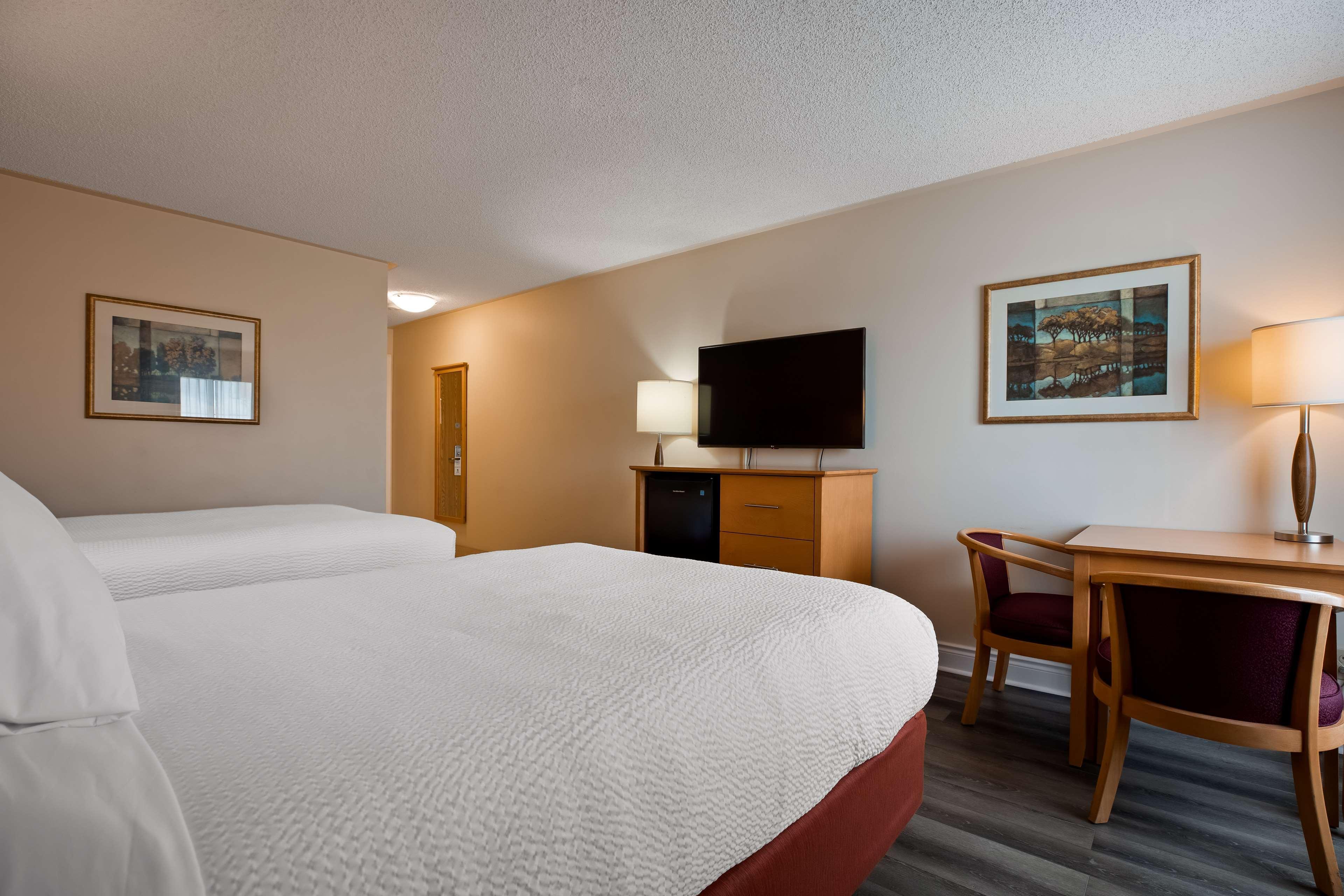 Best Western Smiths Falls Hotel Buitenkant foto